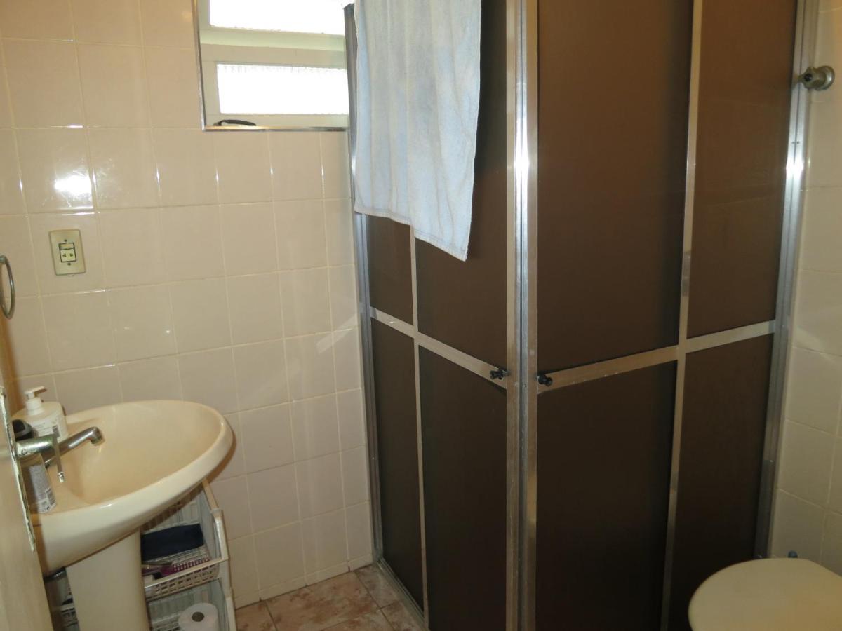 Apto Canto Do Forte - Praia Grande - Local Privilegiado - 100 Metros Da Praia - Internet Inclusa מראה חיצוני תמונה